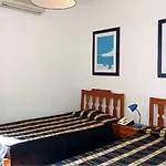 Turisticos Regina Lejlighedshotel 3*