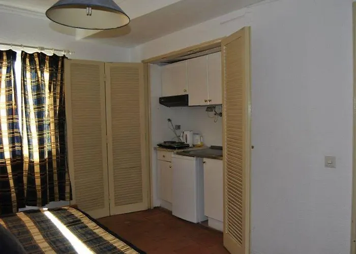 מלון דירות Turisticos Regina 3*