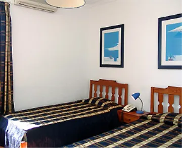 Turisticos Regina 公寓式酒店 3*